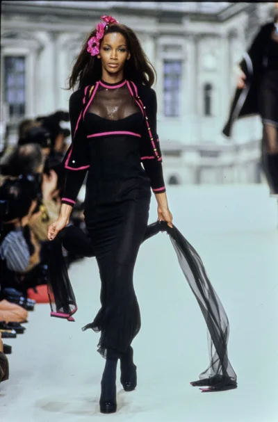 Look 150